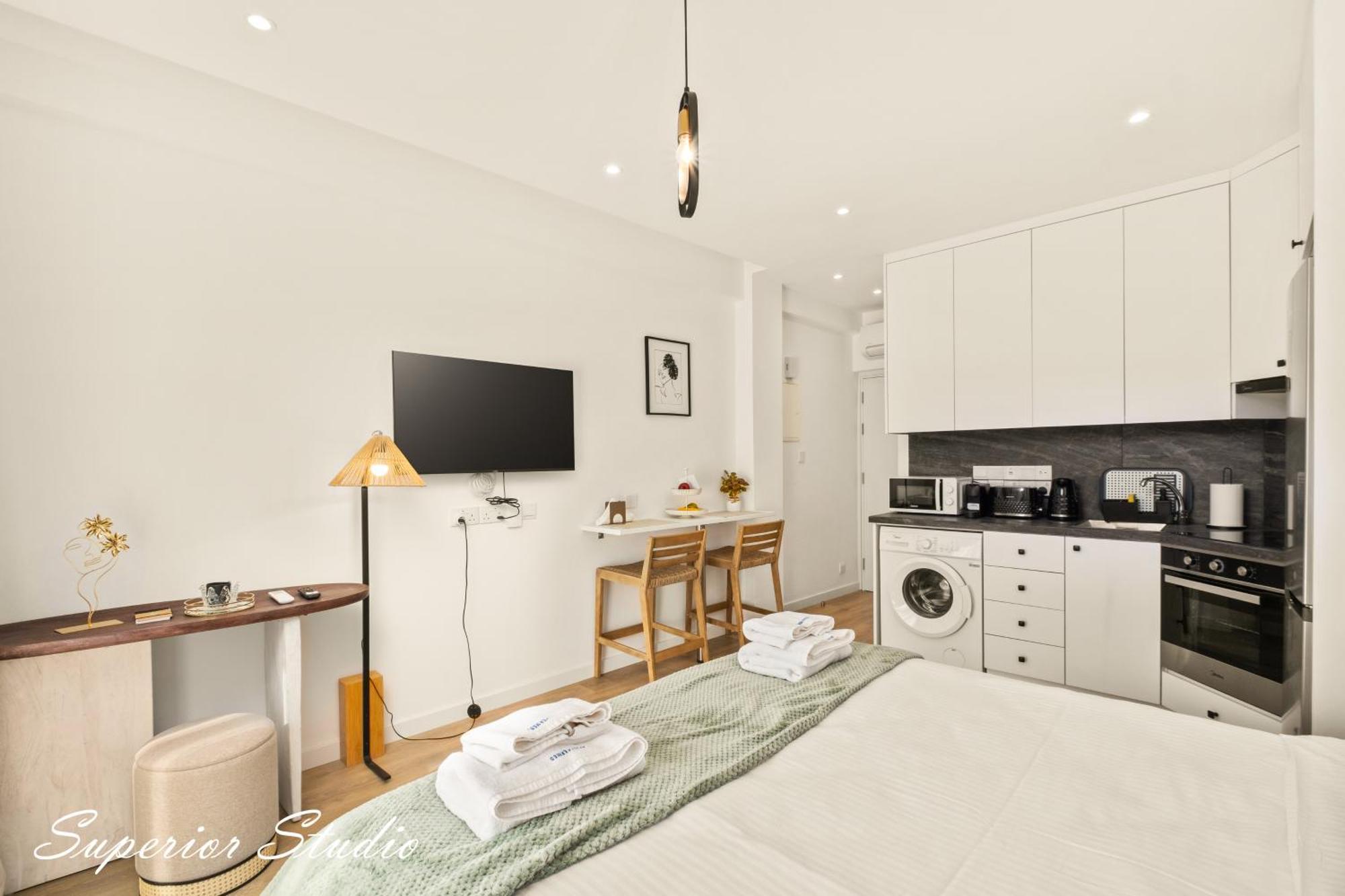 Lazuli Hermes Apartments Larnaca Esterno foto
